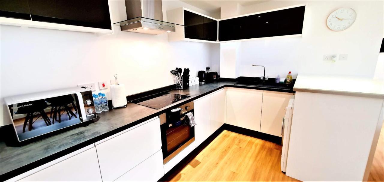Cliftonville Heights - 2 Bed Home Away From Home Northampton Ngoại thất bức ảnh