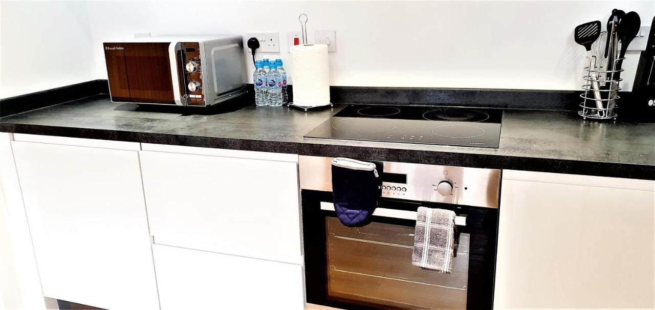 Cliftonville Heights - 2 Bed Home Away From Home Northampton Ngoại thất bức ảnh
